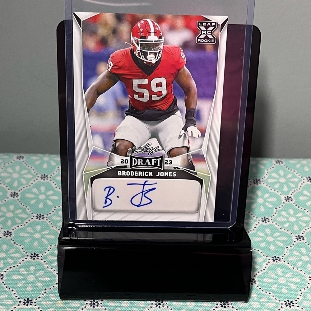 Autographed Draft 🏈 Broderick Jones Leaf Signed Draft/Rookie Card #BA-BJ1